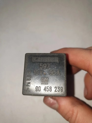 Opel omega 19 relais - 17,,