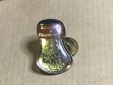 pins BOUCHON a CHAMPAGNE de TRUCHON BARTÉS Ardennes Marne FRANCE
