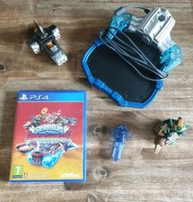 Jeu PS4 Skylanders Superchargers + Portail + Figurine + Clé VF en très bon état!