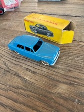 DINKY TOYS PEUGEOT 403 REF 24B BLEU NATTIER 1ERE VERSION 1956 MADE IN FRANCE