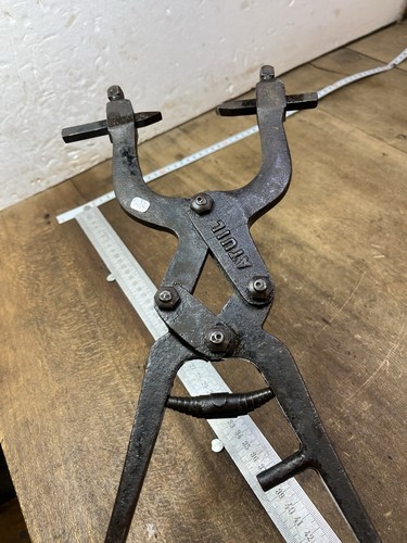 Old tool outil ancien - ancien, de