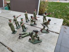 10 ANCIENS SOLDATS MARINS