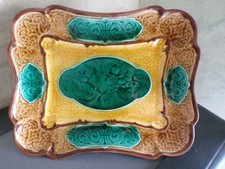 Plat barbotine Sarreguemines Majolica