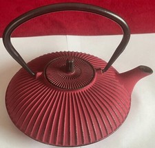 THEIERE EN FONTE/ JAPON/ XXI SIECLE