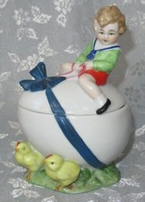  ANTIQUE POWDER / JEWELS / TRINKET BOX LITTLE BOY ON AN EGG CHICKEN HALF DOLL