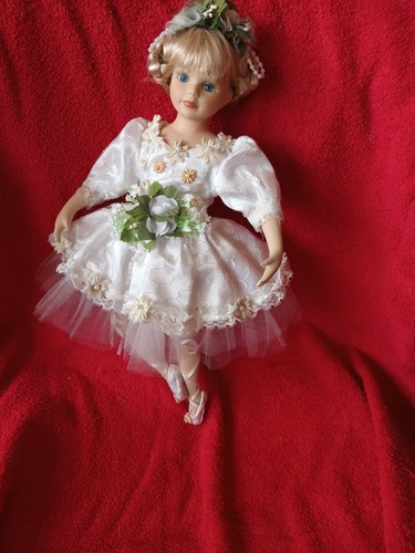 Poupee danseuse porcelaine - danseuse,