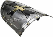 Bouclier d'armure croisé