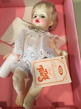 IDEAL  TINY TEARS DOLL   VINTAGE  1984.   New.