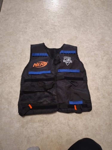 Nerf elite strike lot - nerf,