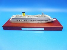 MAQUETTE aluminium PAQUEBOT -