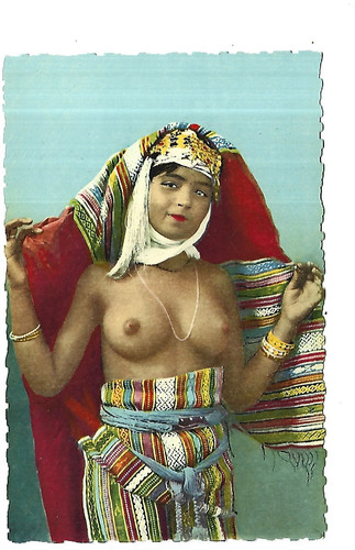 Mauresque aux seins - mauresque,
