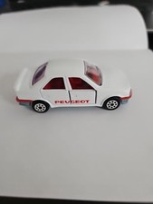 Majorette No. 218 Peugeot 405