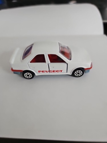 Majorette 218 peugeot 405 - peugeot,