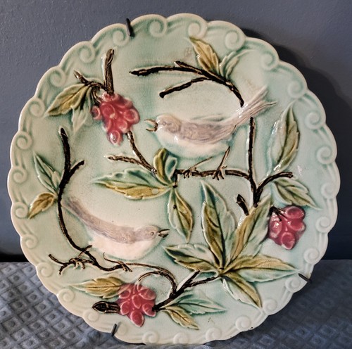 Barbotine assiette ancienne