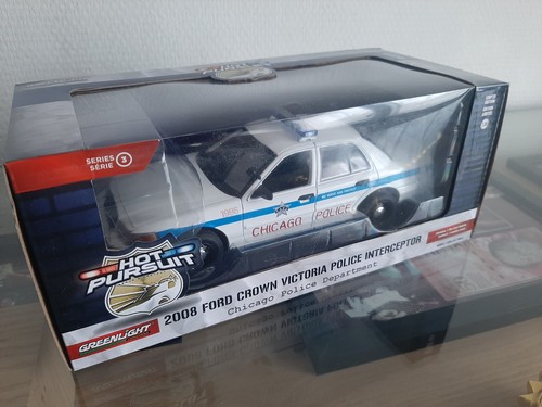 Ford crown victoria - , police