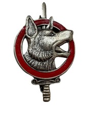 Insigne Brevet Maître Chiens. Argent.Dos Guilloché. Par Drago Paris