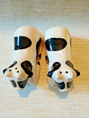 Pair black and white - black,