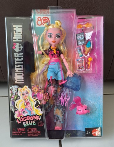 Monster high poupée - monster, dans