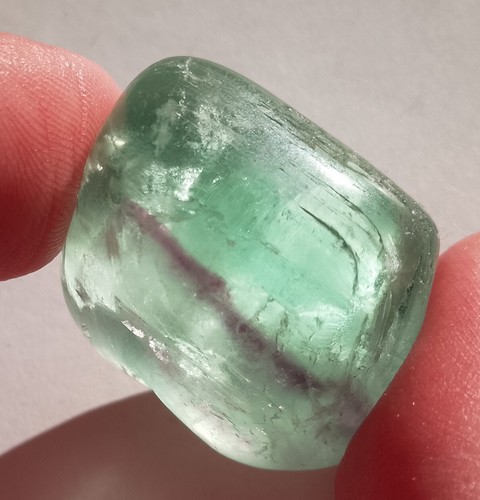 21.09gr 28x24x21mm fluorite