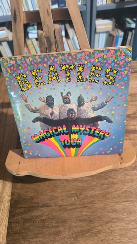 Beatles magical mystery tour - beatles, tour"