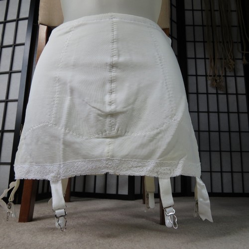 Subtract vintage open - open, bottom
