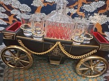 Cave à Liqueur musicale Vintage en forme de calèche, 6 Personnes..