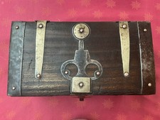 COFFRE ART POPULAIRE AFFRICAIN