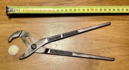 Outils anciens belle pince - anciens,,