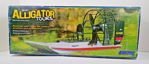 Aquacraft mini alligator tours - alligator,
