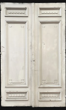 paire de portes simple faces de placard en sapin massif sculptée . XX siècle .