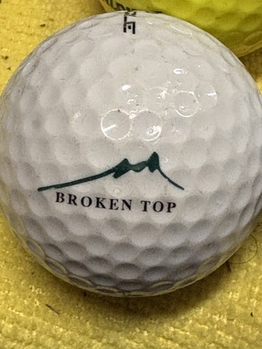 Broken top golf club logo - club,