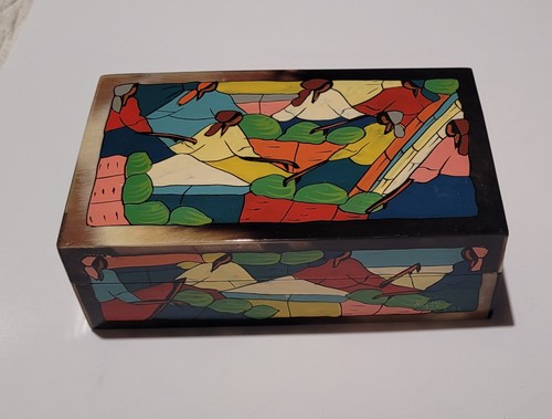 Boîte bois laqué art - en,