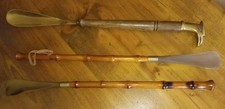 Lot de 3 anciens Chausse - Pieds : un avec tête d'aigle , 2 avec manche bambou