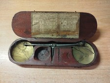 Balance de changeur / orfèvre XIXe – ancienne balance à or dans coffret bois
