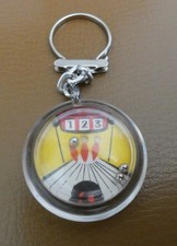 Ancien porte clé Jeu de 3 Billes Quilles Mode des Jeunes Pierron Ann 60 Jouet