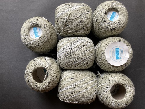 Lot pelotes de laine - 8,