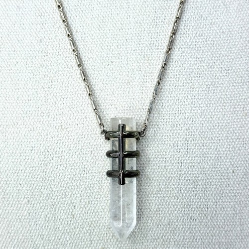 Stella dot legend - &,
