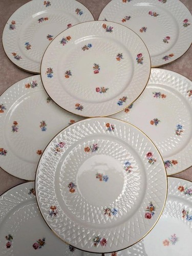 Lot petites assiettes en - petites,