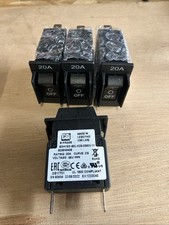 Lot De 4 disjoncteurs 20A DC