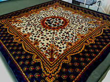 Foulard carré "ECHO" -  100%  SOIE- Fond Noir  - 87 x 88 cm