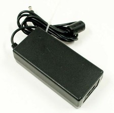 Adaptateur AC SUN-559 –