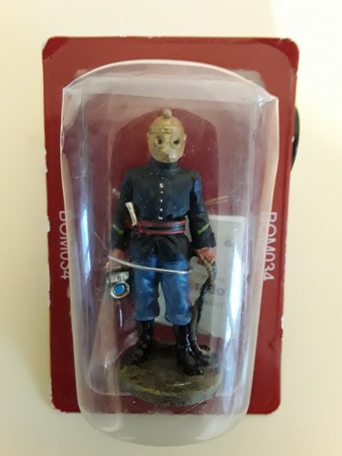 Figurines pompiers - figurines, pompiers.