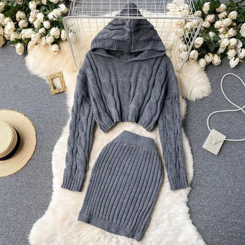 Ensemble complet tailleur pull - complet,