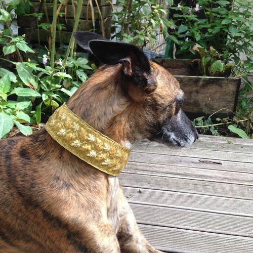 Collier réalisé sur mesure - ,