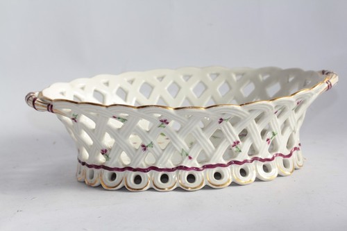 Corbeille porcelaine ajourée