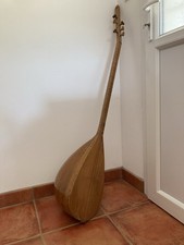 Saz en Bois, Luth à manche long