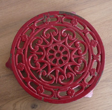 DESSOUS DE PLAT EN FONTE ÉMAILLÉ DECOTEC