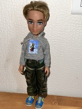 Poupée BRATZ: Boyz Cameron