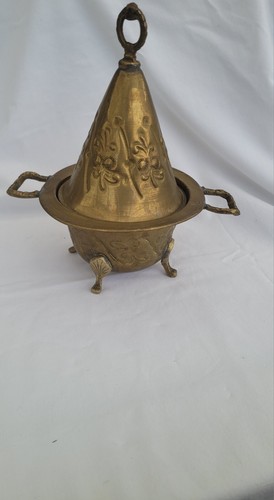 Plat oriental tajine - oriental, a