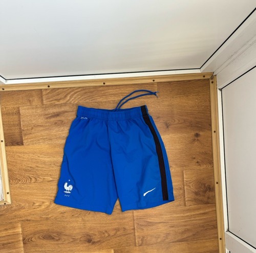Short match football - de,